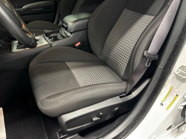 Used 2023 Dodge Charger R/T w/ Blacktop Package image 12