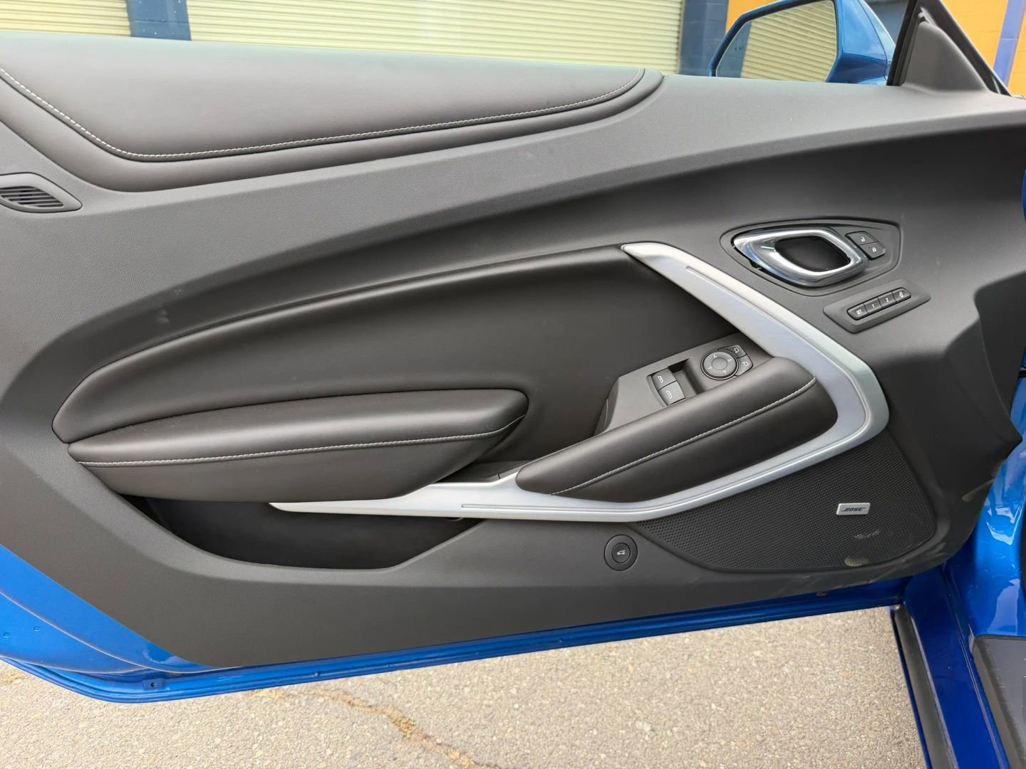 Used 2018 Chevrolet Camaro SS RWD image 9