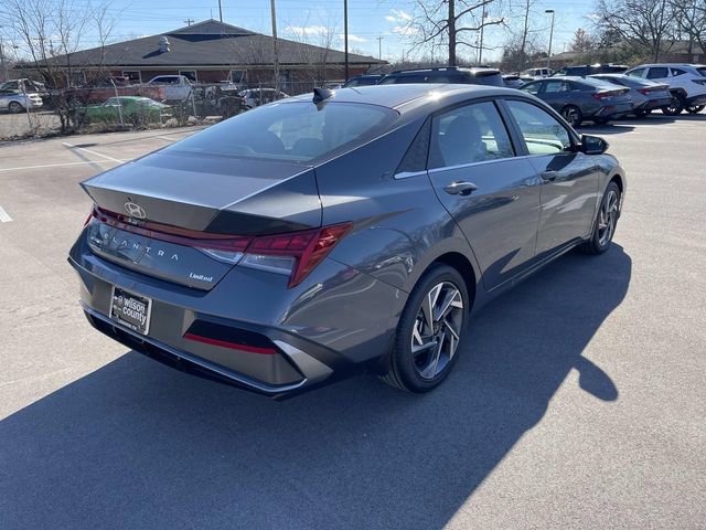 New 2026 Hyundai Elantra Limited FWD image 5