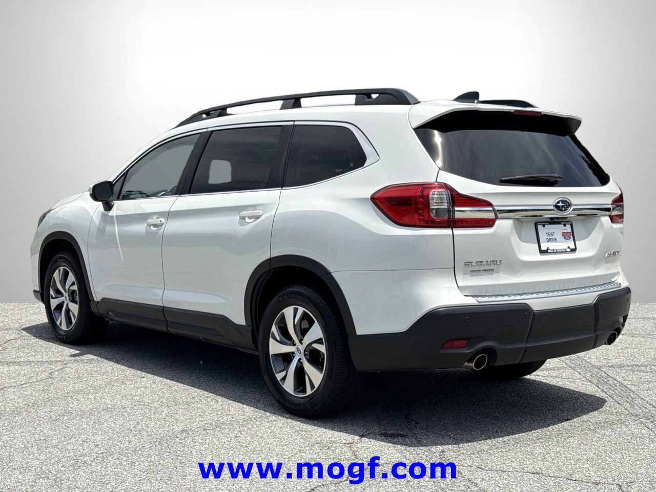 Used 2022 Subaru Ascent Premium w/ Convenience Package AWD/4WD image 24