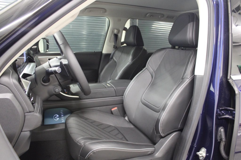 New 2025 INFINITI QX80 Luxe AWD/4WD image 5