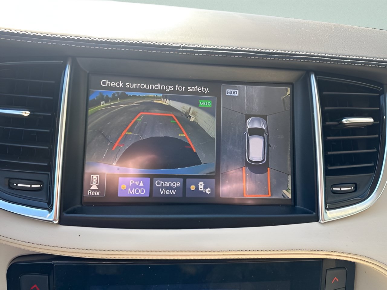 Used 2019 INFINITI QX50 Essential w/ Proactive Package AWD/4WD image 24