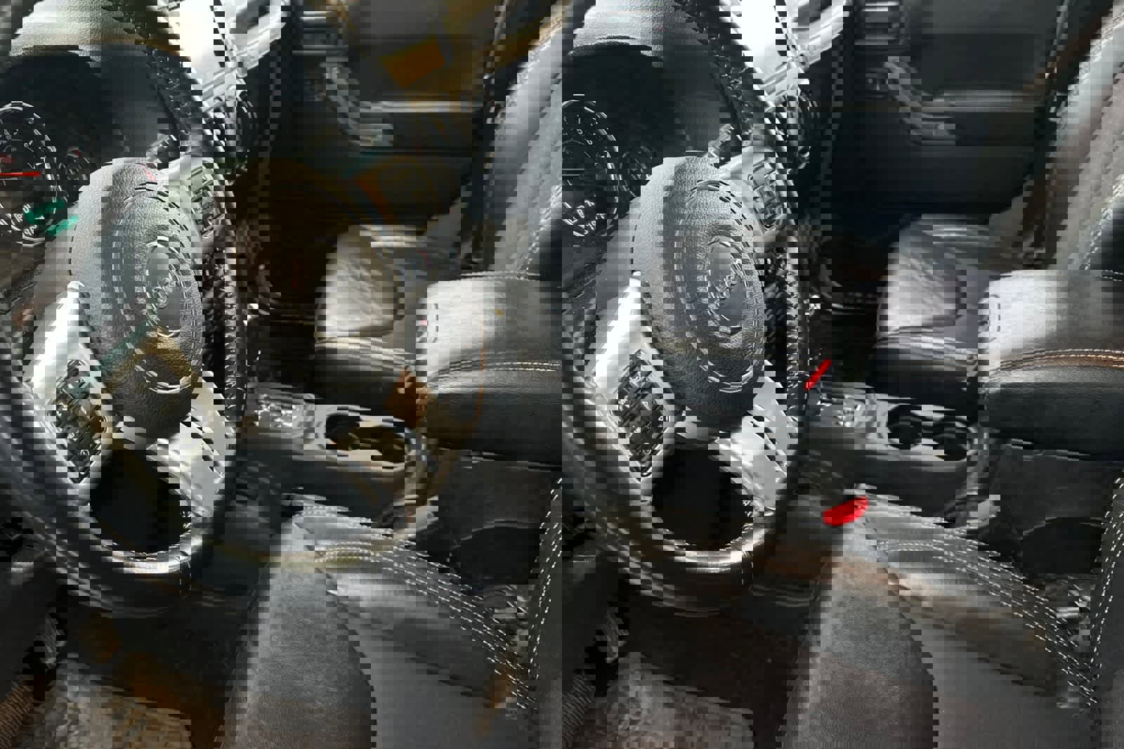 Used 2016 Jeep Wrangler Unlimited Sport image 12