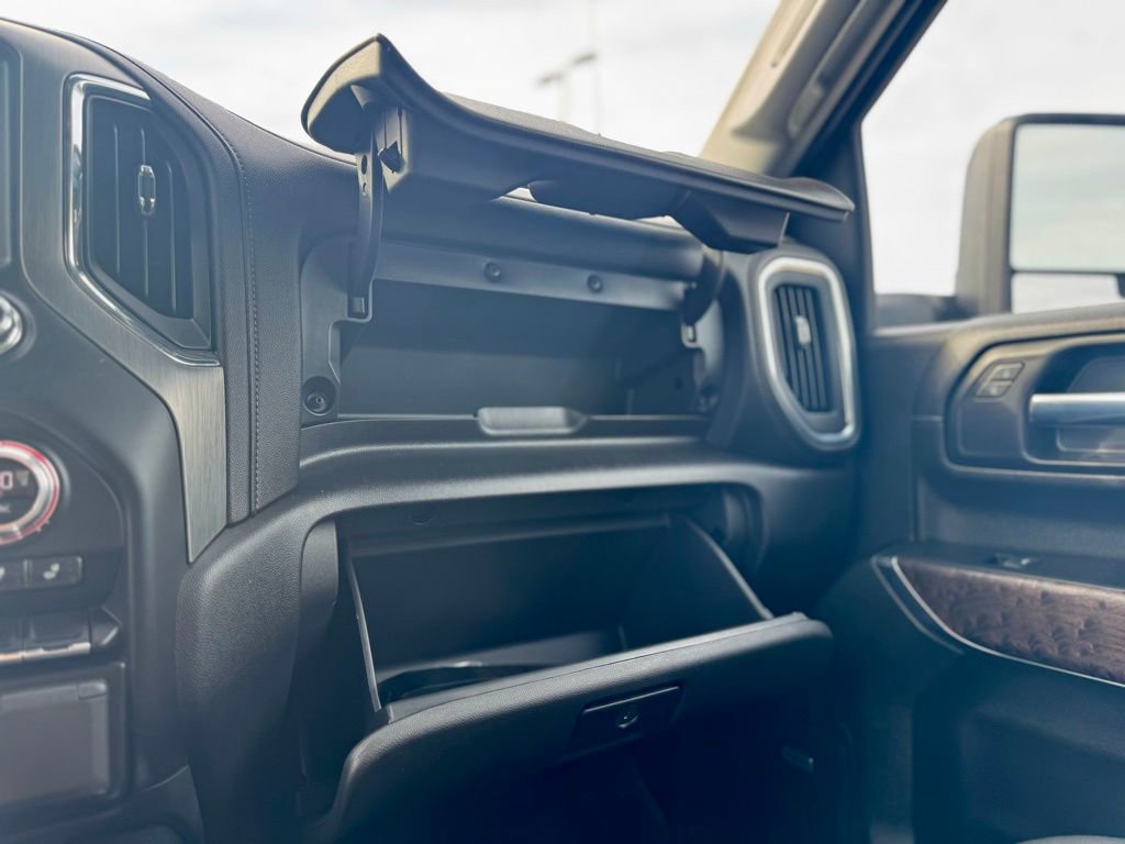 Used 2023 GMC Sierra 2500 Denali image 25