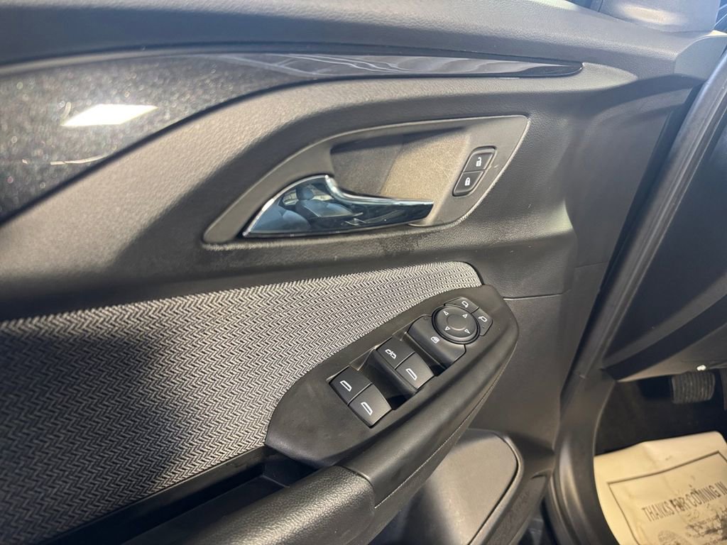Used 2023 Chevrolet TrailBlazer LT w/ Convenience Package image 14