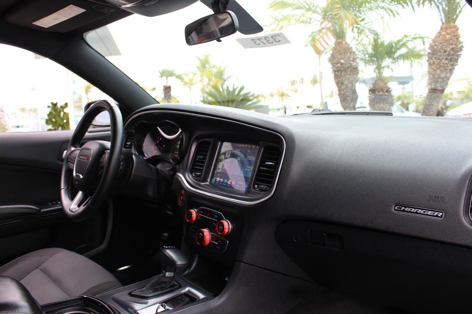 Used 2018 Dodge Charger SXT w/ Blacktop Package image 15