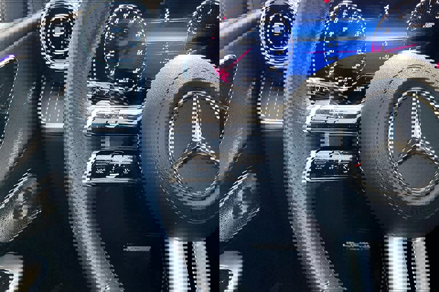 Certified 2024 Mercedes-Benz GLC 300 image 24