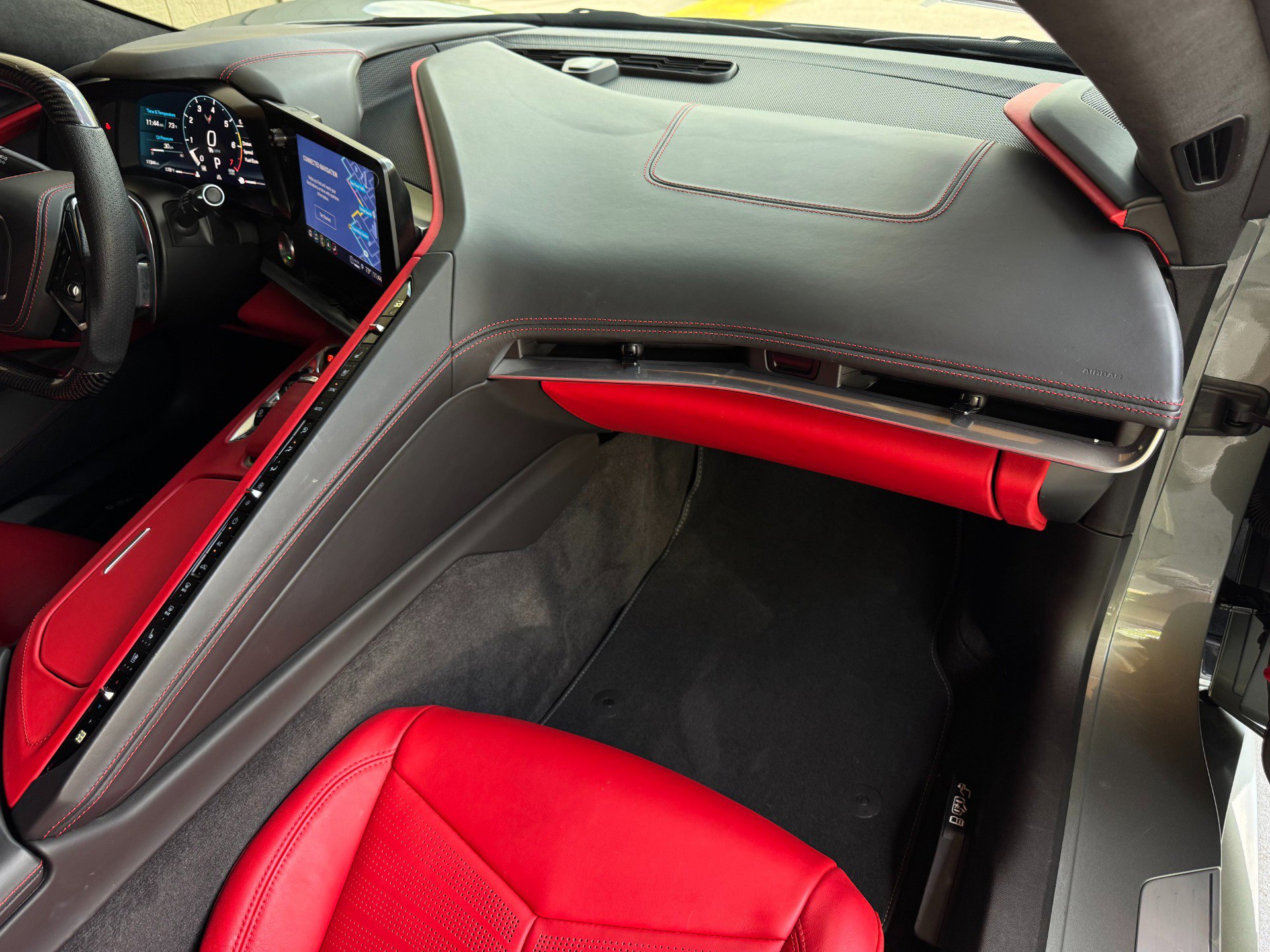 Used 2023 Chevrolet Corvette Stingray Premium Cpe w/ Z51 Performance Package RWD image 23