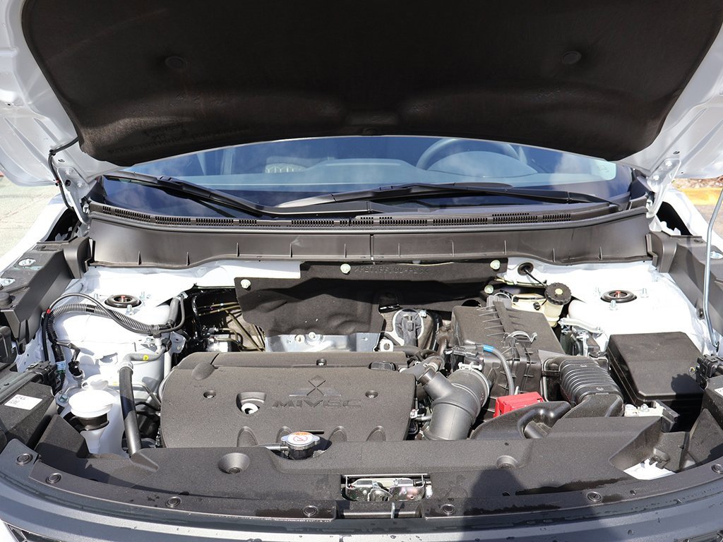 New 2025 Mitsubishi Outlander Sport ES image 18