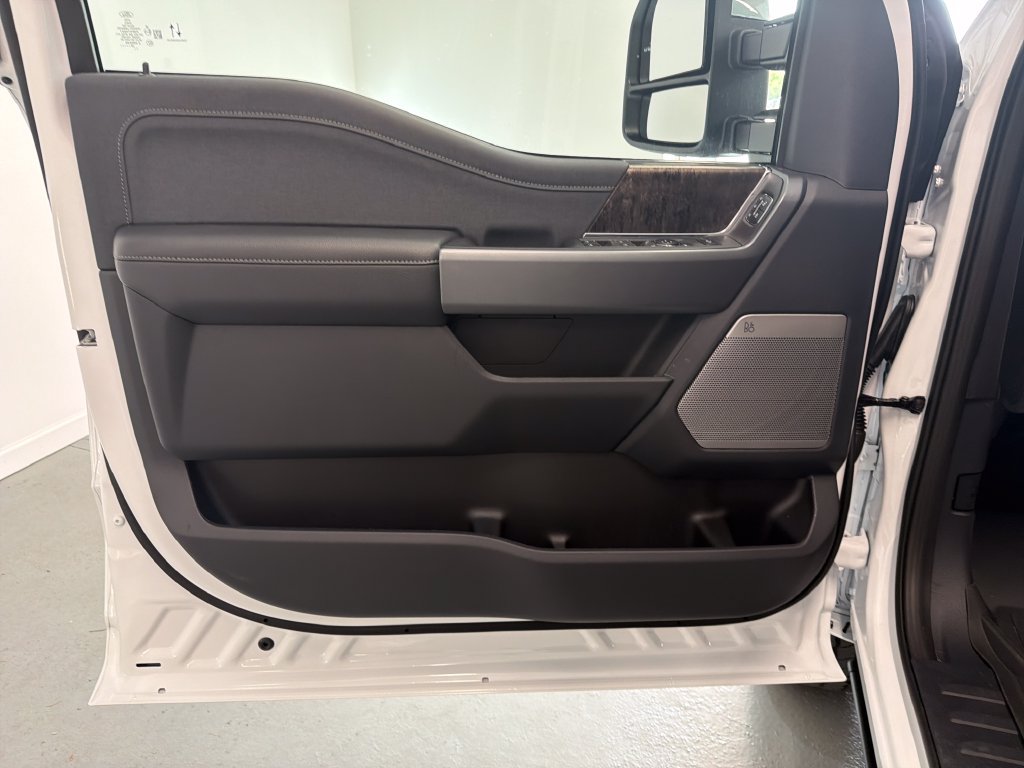 New 2027 Ford F250 Lariat AWD/4WD image 11