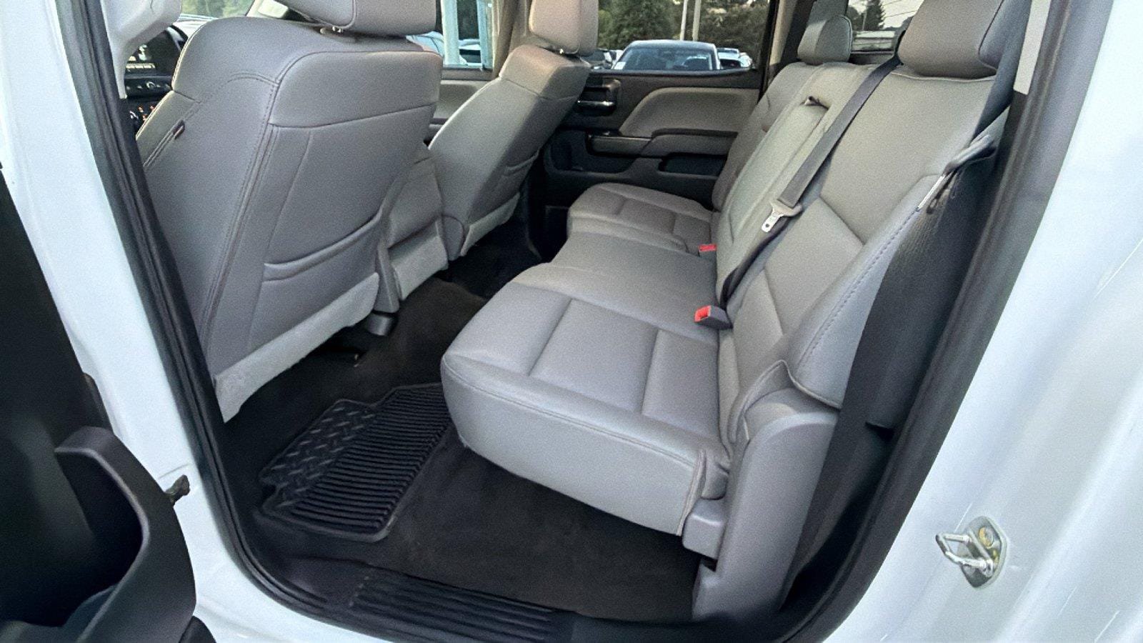 Used 2018 Chevrolet Silverado 3500 W/T w/ WT Convenience Package AWD/4WD image 23