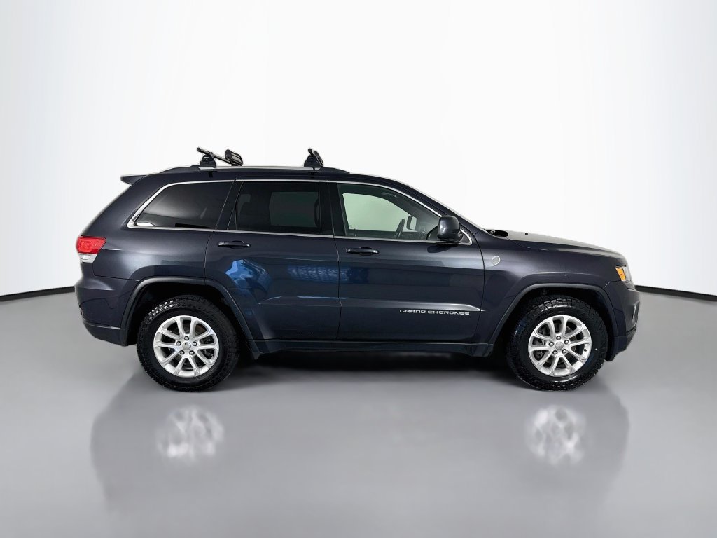Used 2016 Jeep Grand Cherokee Laredo w/ Quick Order Package 23E AWD/4WD image 8