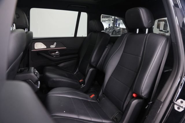 Used 2022 Mercedes-Benz GLS 450 4MATIC image 35