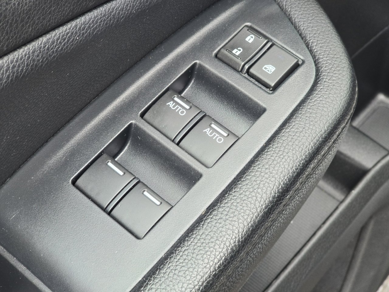 Certified 2022 Honda Pilot Sport image 25