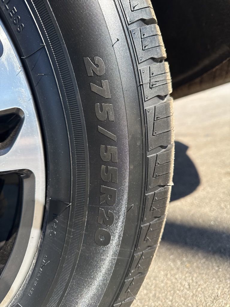 Used 2024 Ford Expedition Max Limited image 36