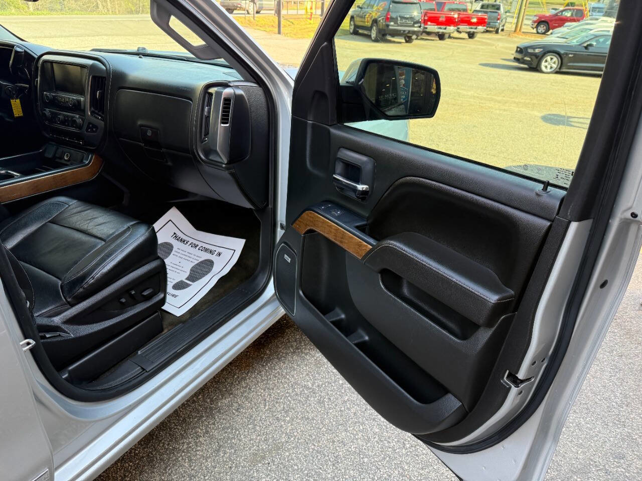 Used 2017 Chevrolet Silverado 1500 LTZ w/ Texas Edition RWD image 18