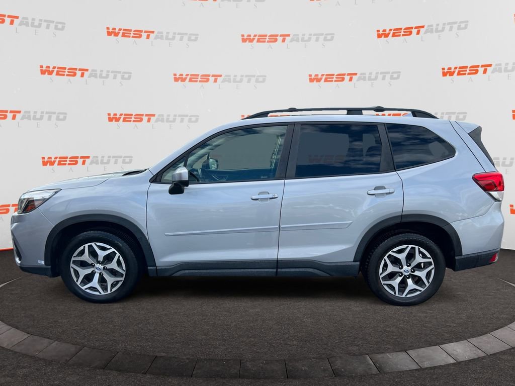 Used 2019 Subaru Forester Premium image 2