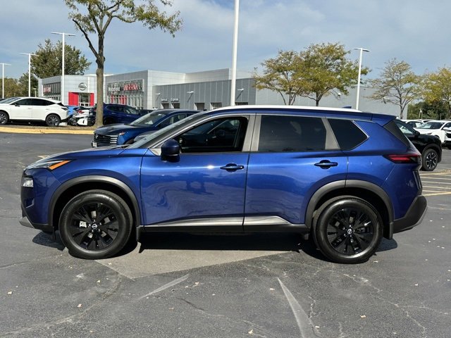 Certified 2023 Nissan Rogue SV w/ SV Premium B Package image 6