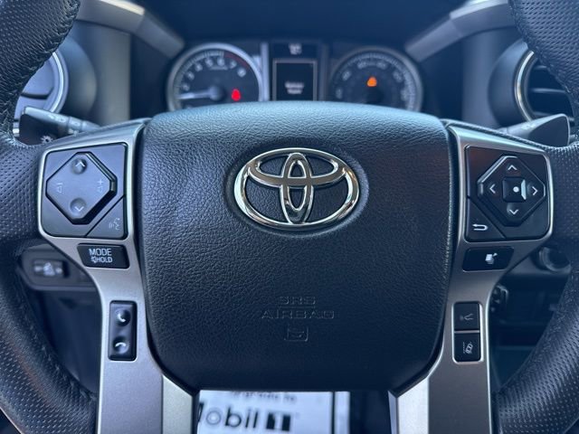 Used 2022 Toyota Tacoma SR5 AWD/4WD image 16
