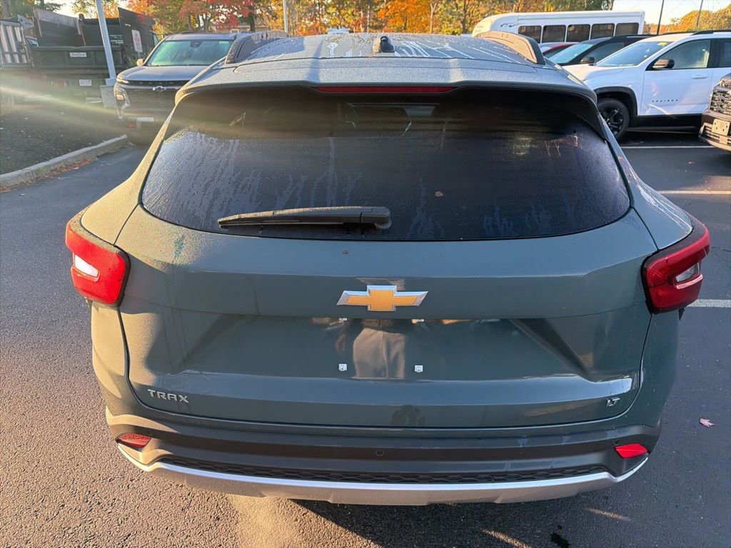 New 2026 Chevrolet Trax LT w/ Driver Confidence Package image 4