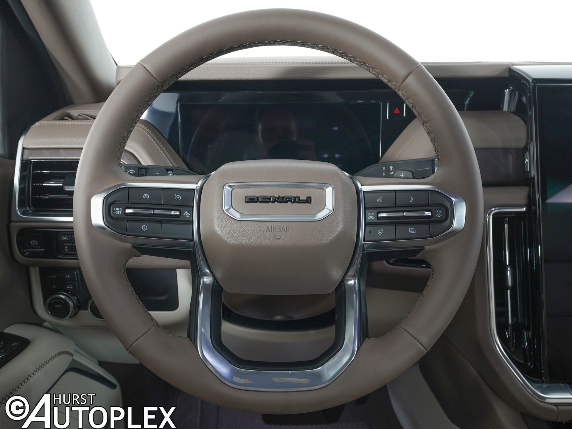 Used 2026 GMC Yukon Denali image 19