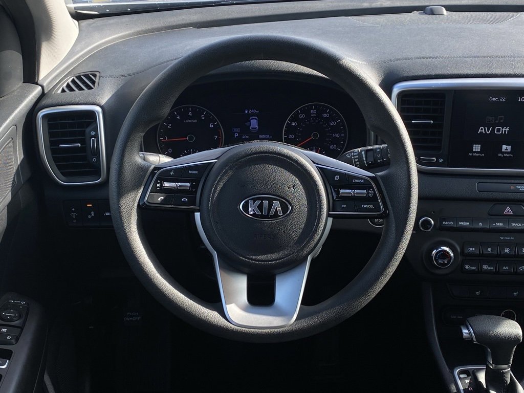 Certified 2022 Kia Sportage LX w/ LX FWD Value Edition Package image 11