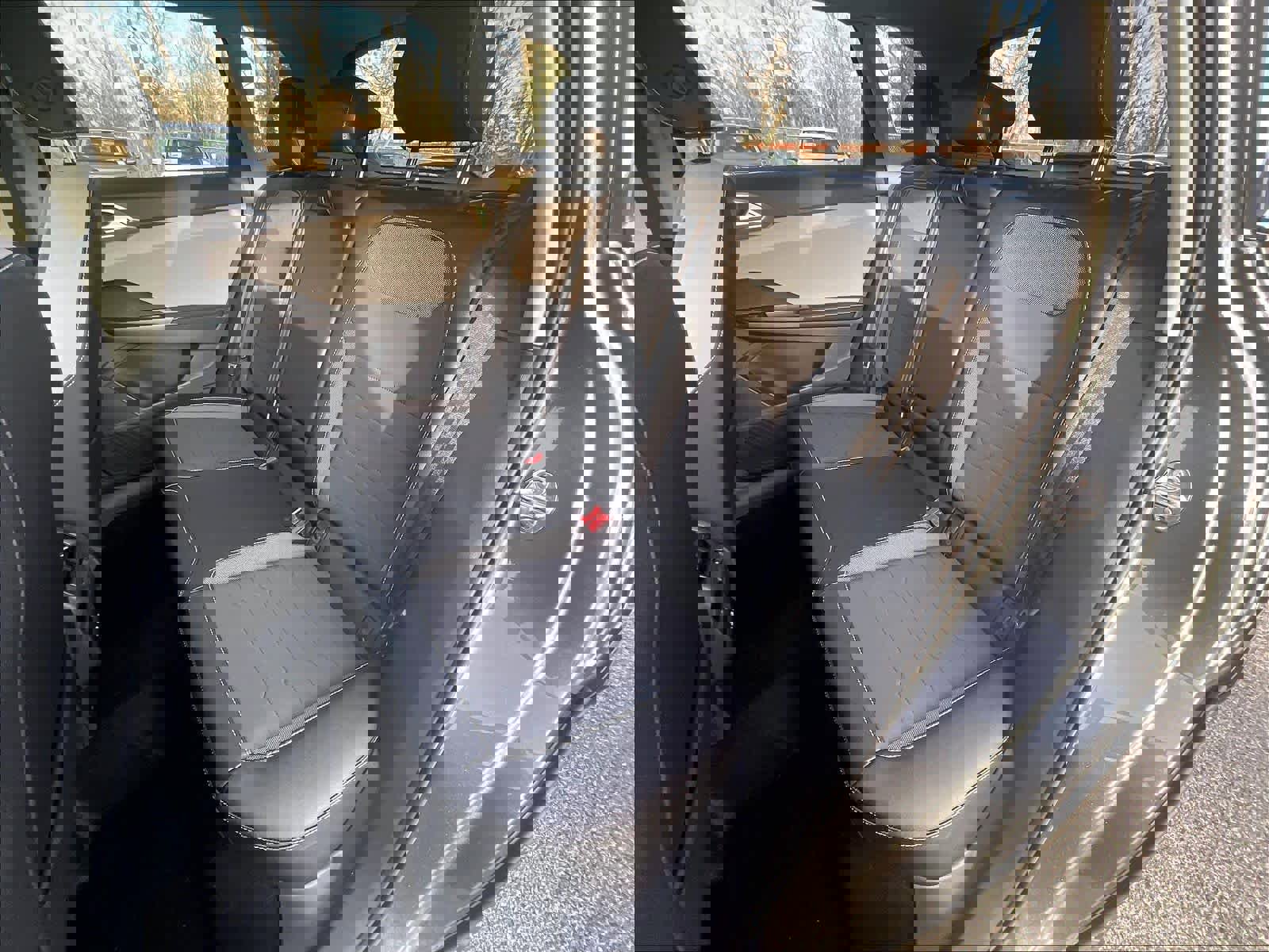 New 2026 Volkswagen Taos SE image 15