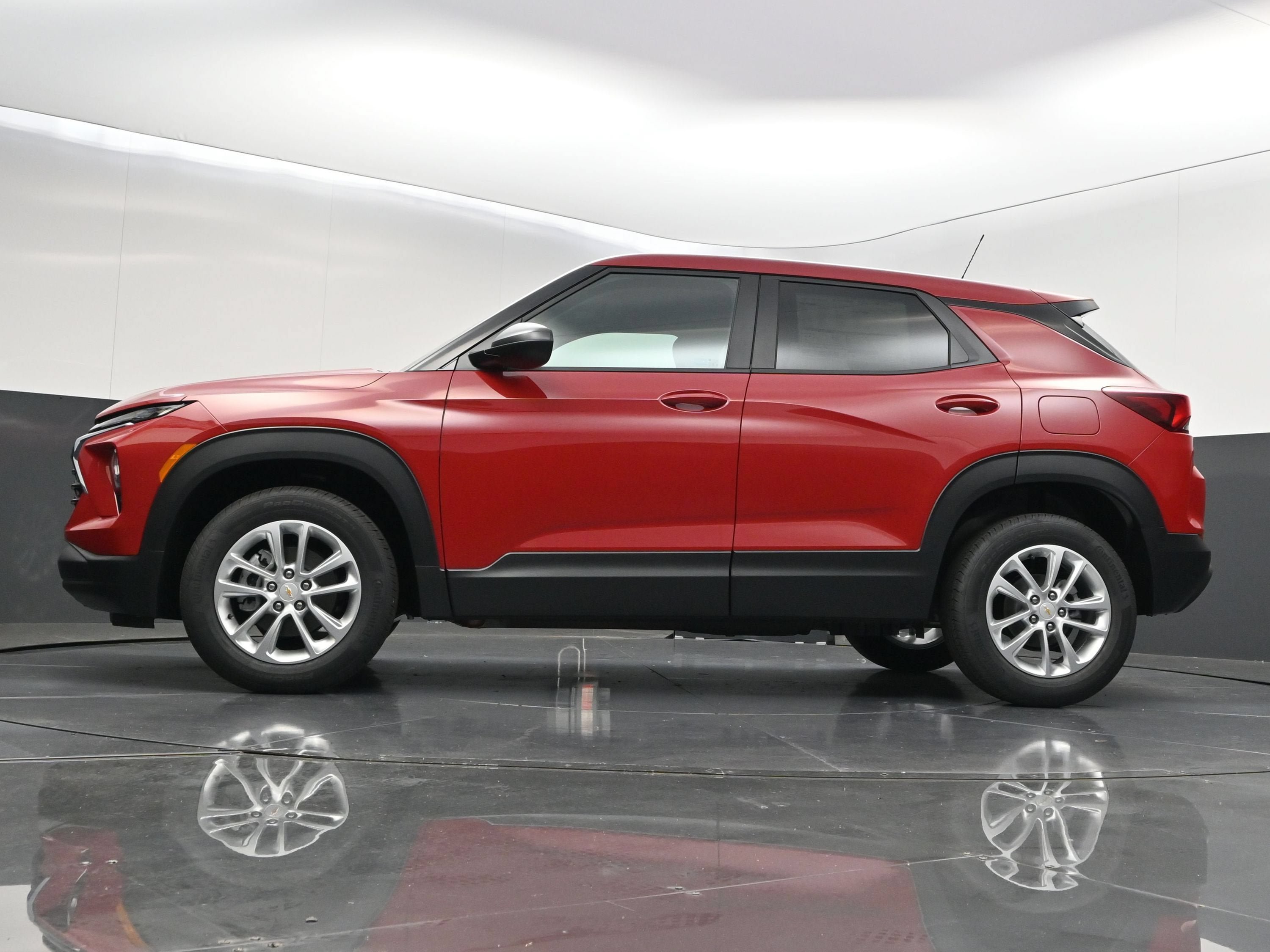 New 2026 Chevrolet TrailBlazer LS w/ LS Convenience Package AWD/4WD image 39