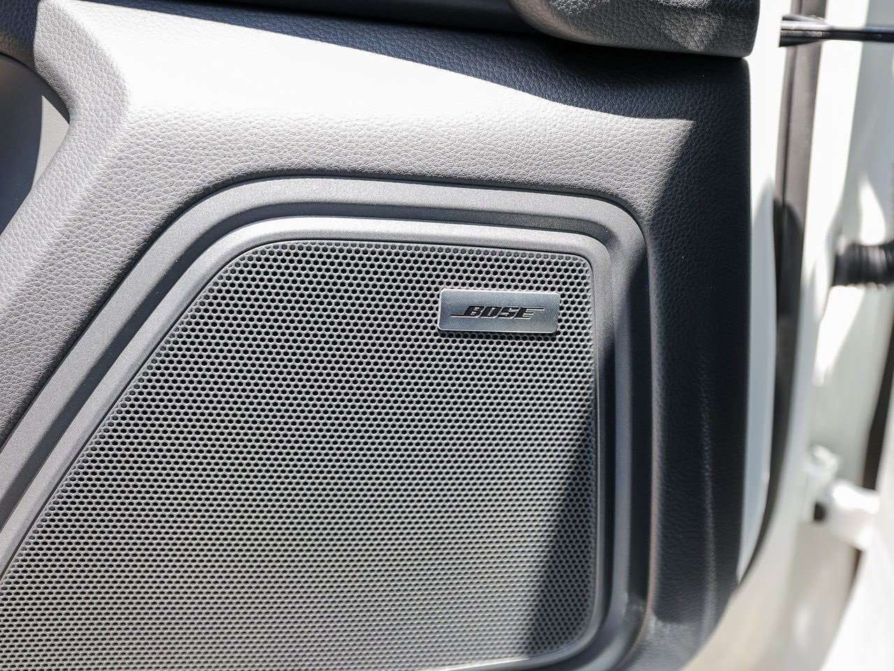 New 2025 Porsche Macan S image 22