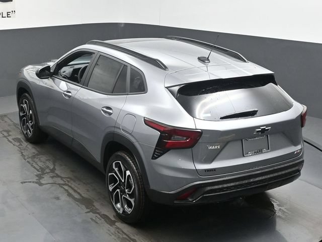 New 2026 Chevrolet Trax RS w/ Sunroof Package FWD image 19