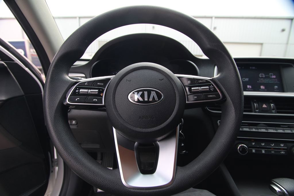 Used 2020 Kia Optima LX image 18