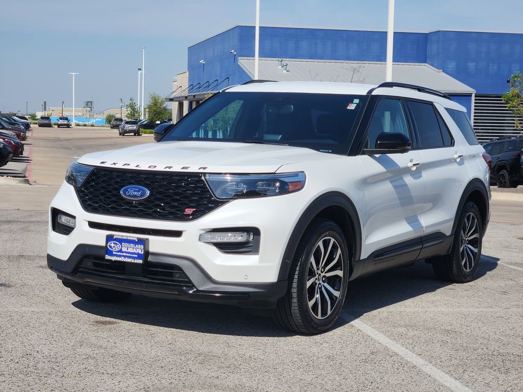 Used 2020 Ford Explorer ST w/ Premium Technology Package image 2