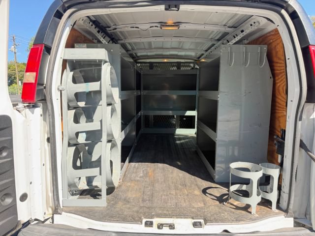 Used 2013 GMC Savana 3500 RWD image 24