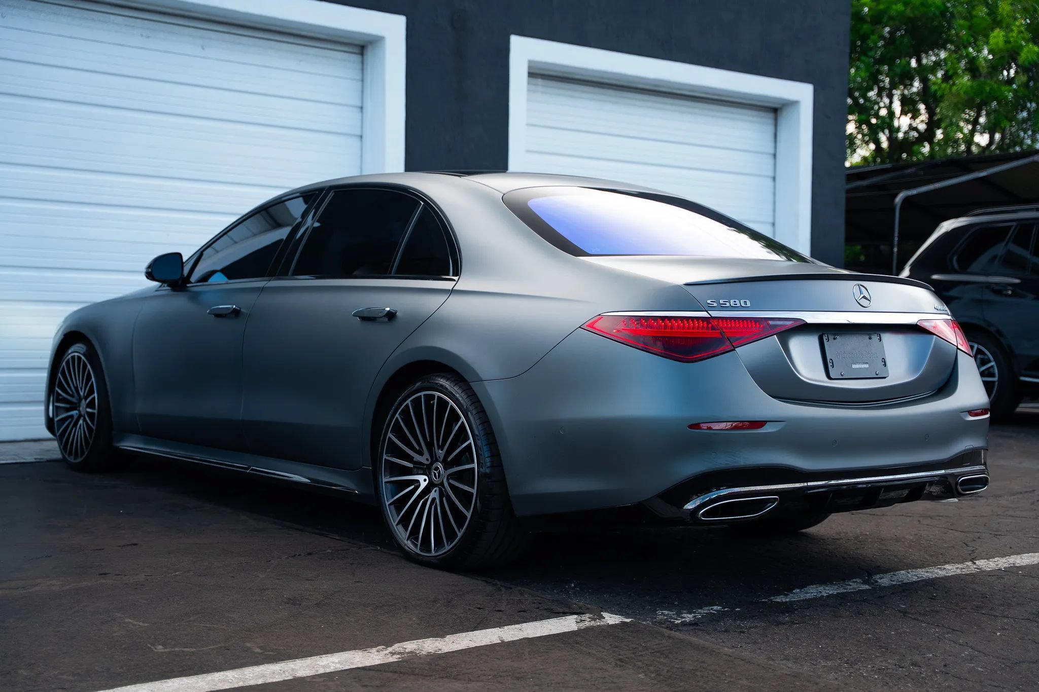 Used 2023 Mercedes-Benz S 580 4MATIC Sedan w/ AMG Line image 6