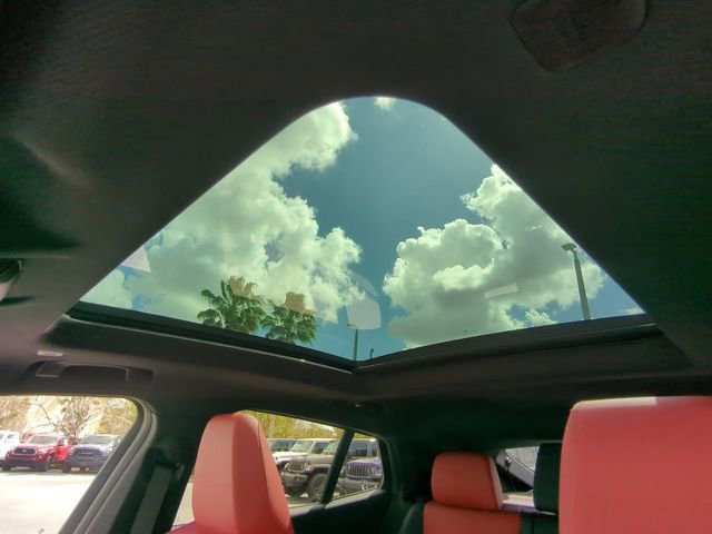 Used 2025 BMW X2 xDrive28i w/ Technology Package image 24