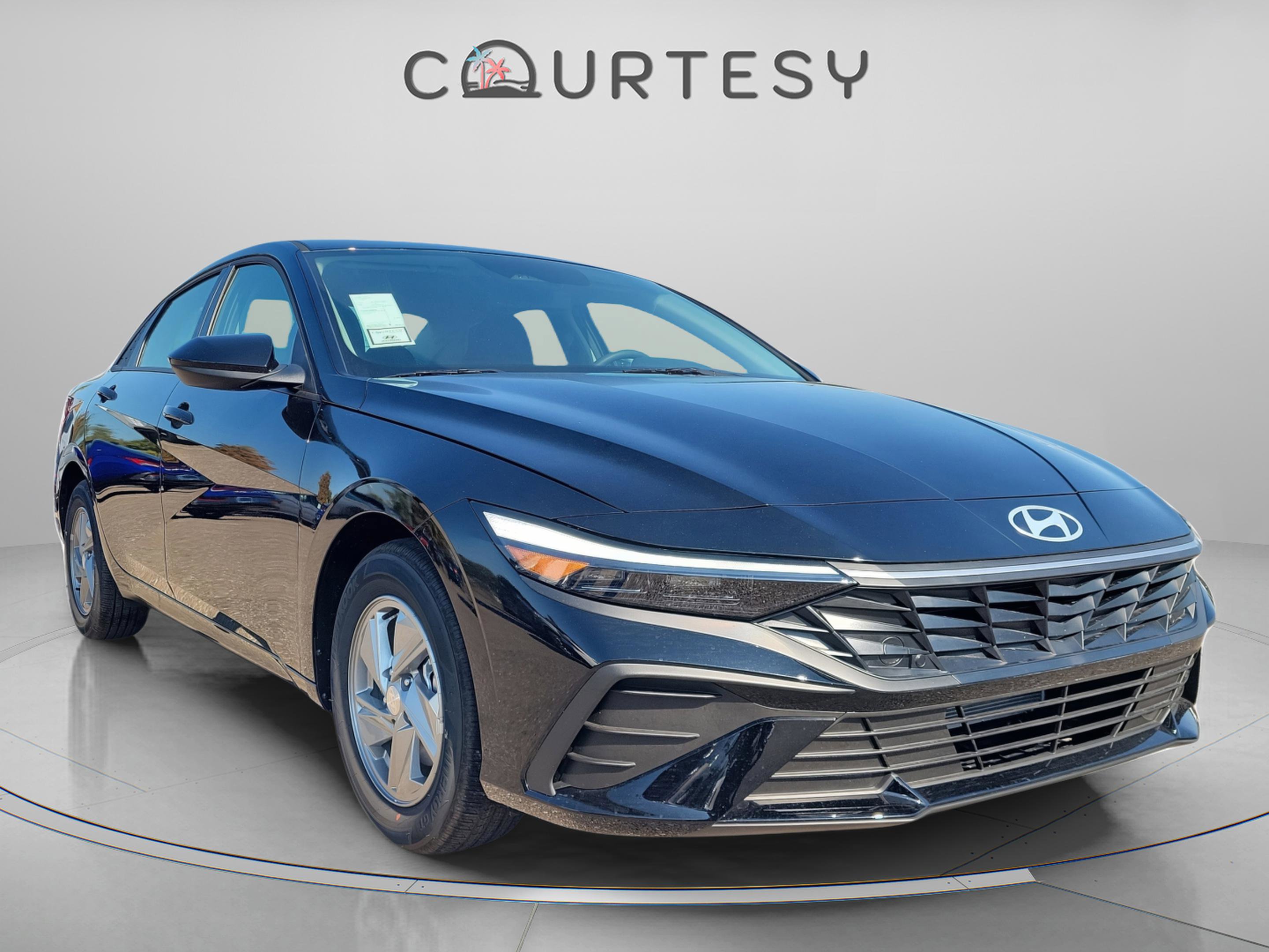 New 2026 Hyundai Elantra SE image 6