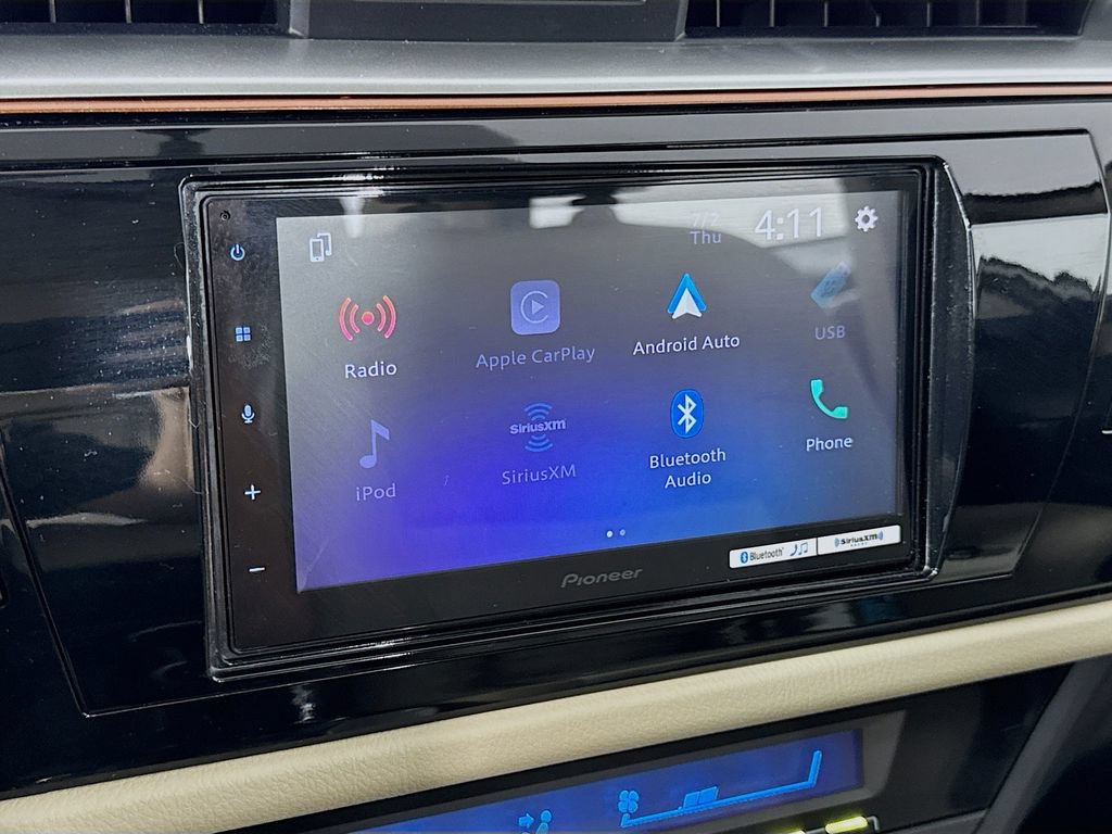 Used 2016 Toyota Corolla LE FWD image 21