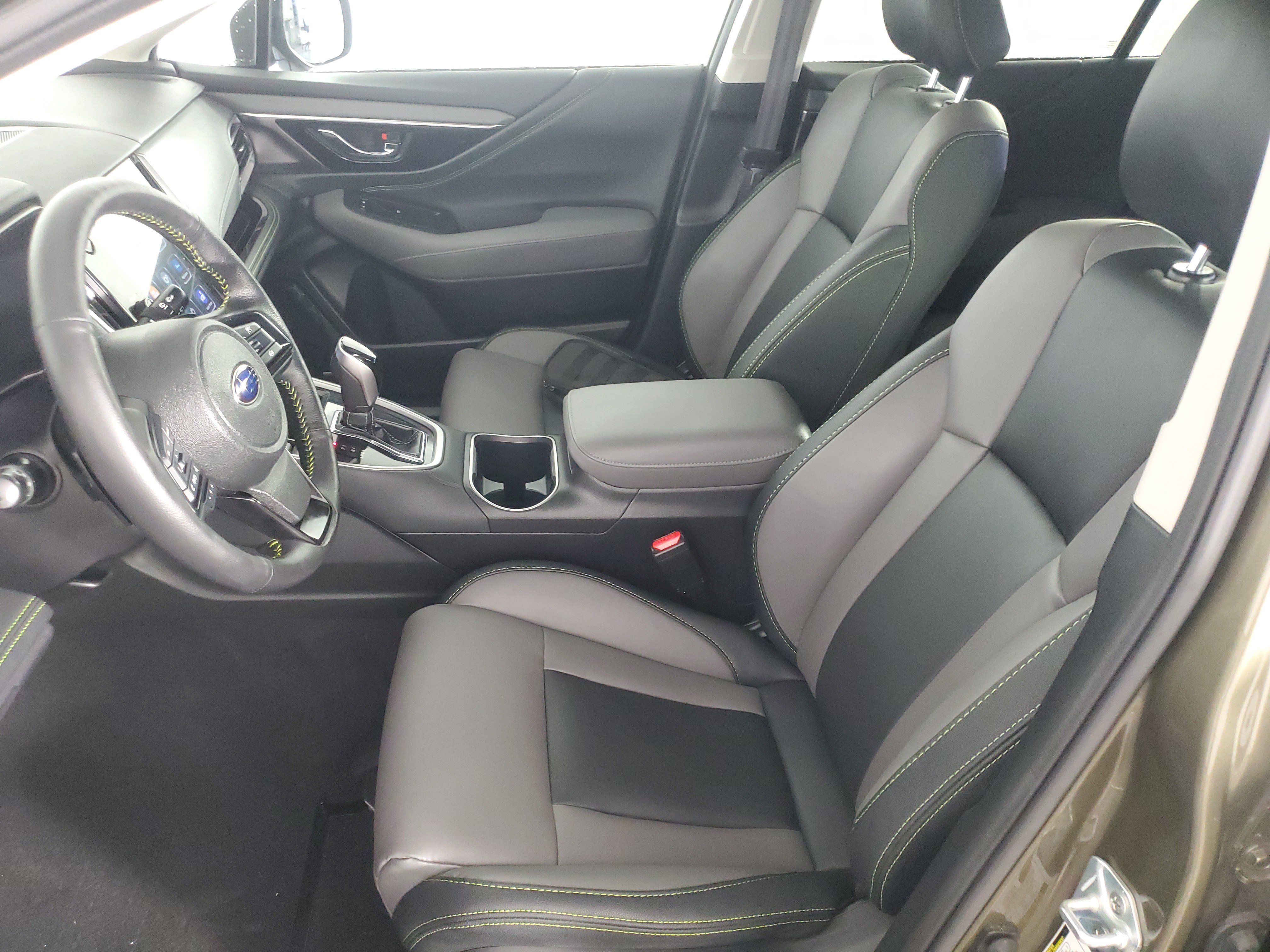 Used 2024 Subaru Outback Onyx Edition AWD/4WD image 12