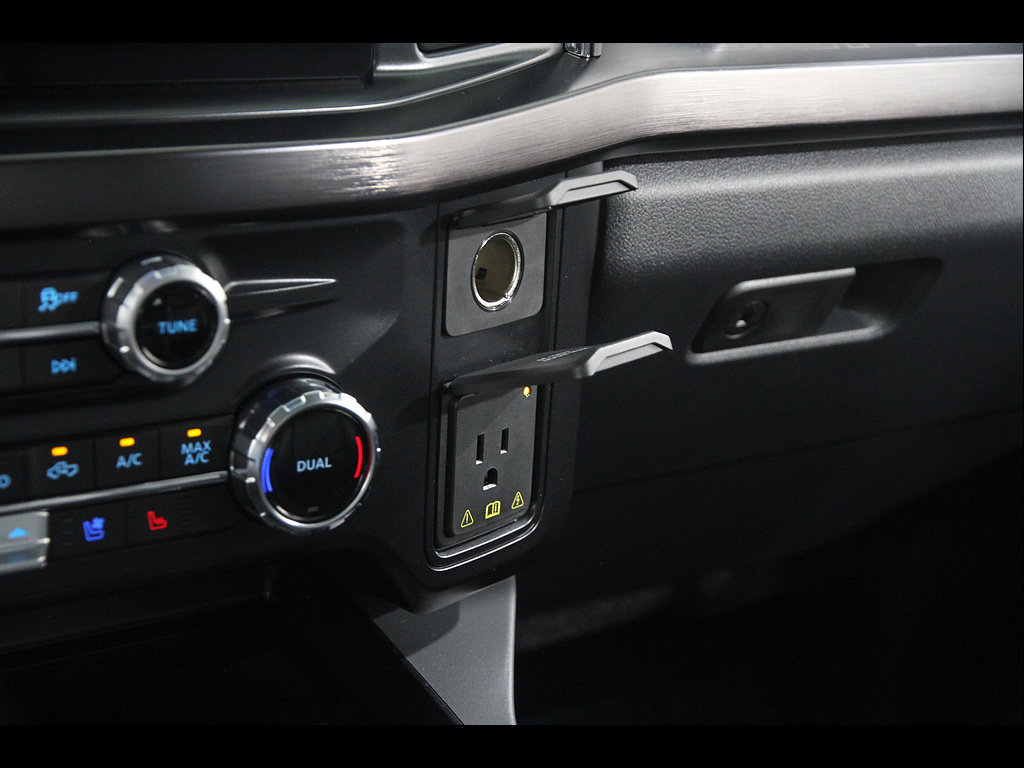 Used 2026 Ford F250 Lariat w/ Black Appearance Package AWD/4WD image 18