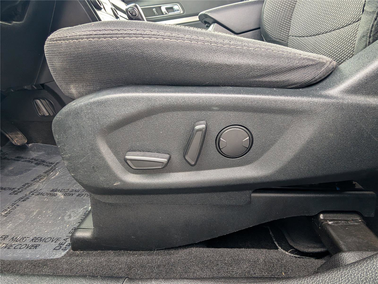 Used 2019 Ford Explorer XLT image 20