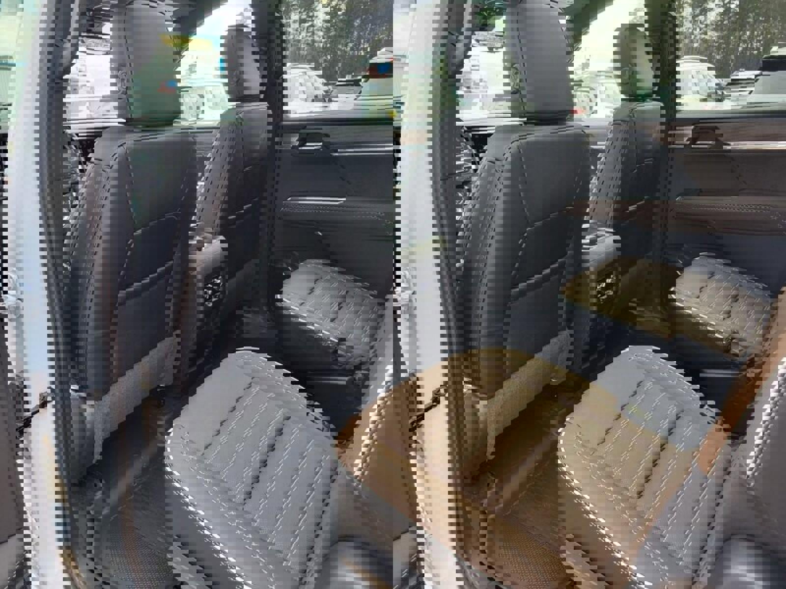 New 2026 GMC Acadia Denali Ultimate w/ LPO, Floor Liner Package image 28