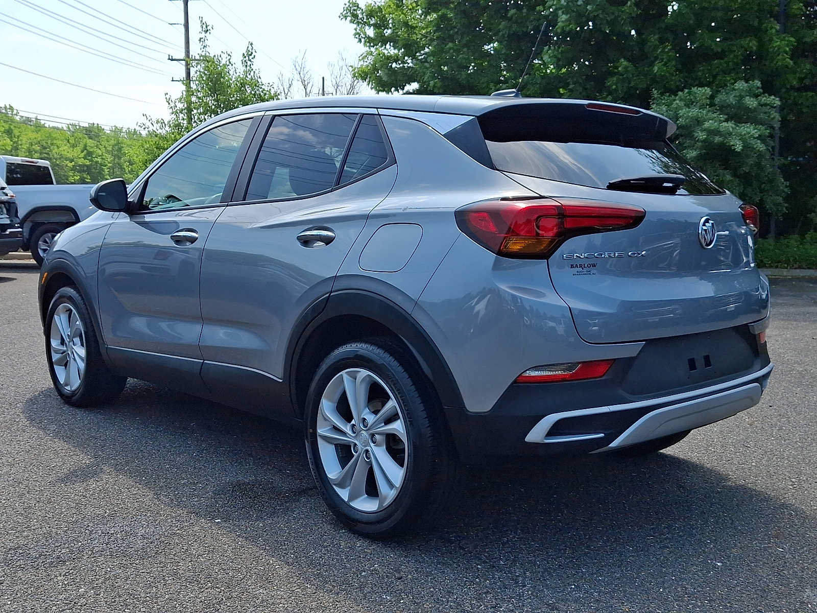 Used 2023 Buick Encore GX Preferred w/ Cold Weather Comfort Package FWD image 4