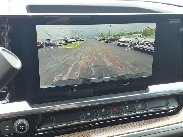 Used 2025 Chevrolet Silverado 2500 LT w/ Convenience Package AWD/4WD image 6