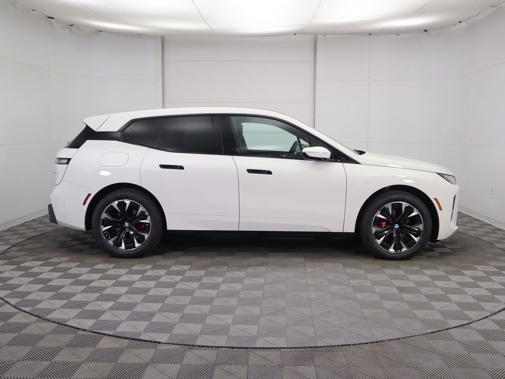 New 2026 BMW iX xDrive60 w/ M Sport Package image 4