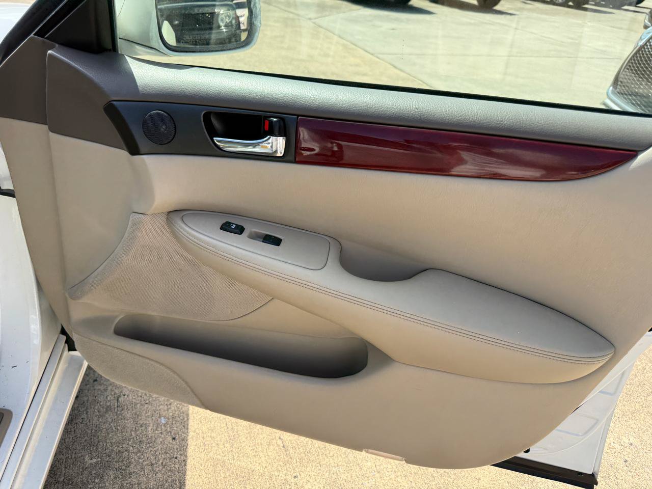 Used 2003 Lexus ES 330 FWD image 26