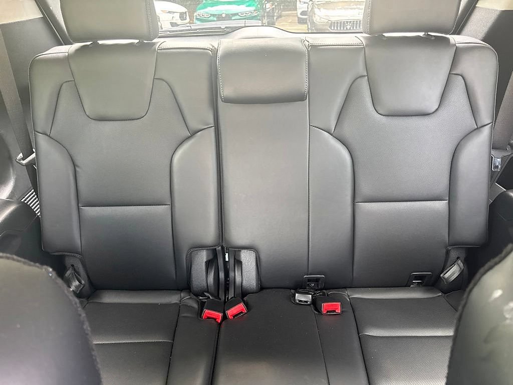 Used 2025 Kia Telluride S FWD image 25