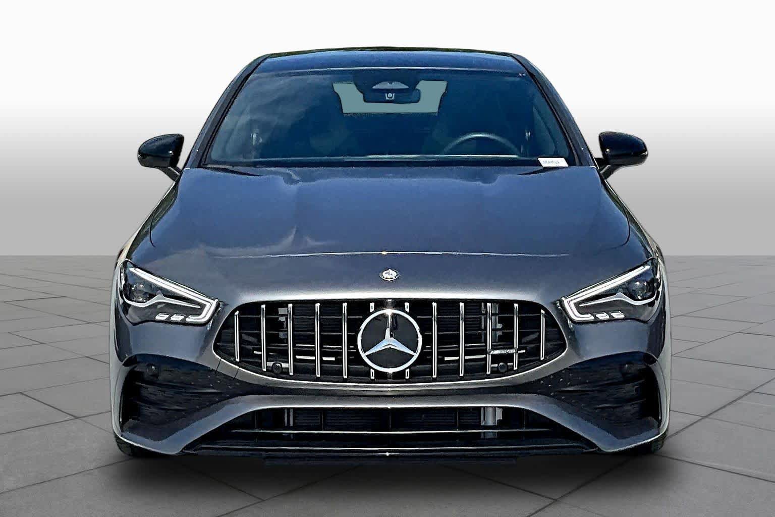 Used 2025 Mercedes-Benz CLA 35 AMG 4MATIC image 4