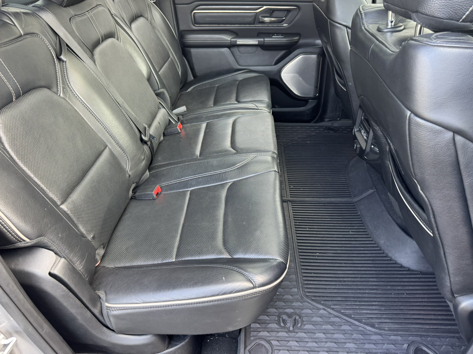Used 2019 RAM 1500 Limited RWD image 19