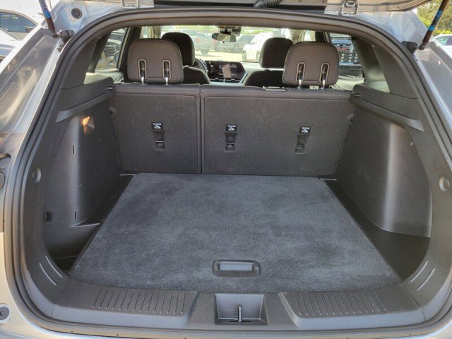 Certified 2025 Chevrolet Trax RS w/ Driver Confidence Package image 7