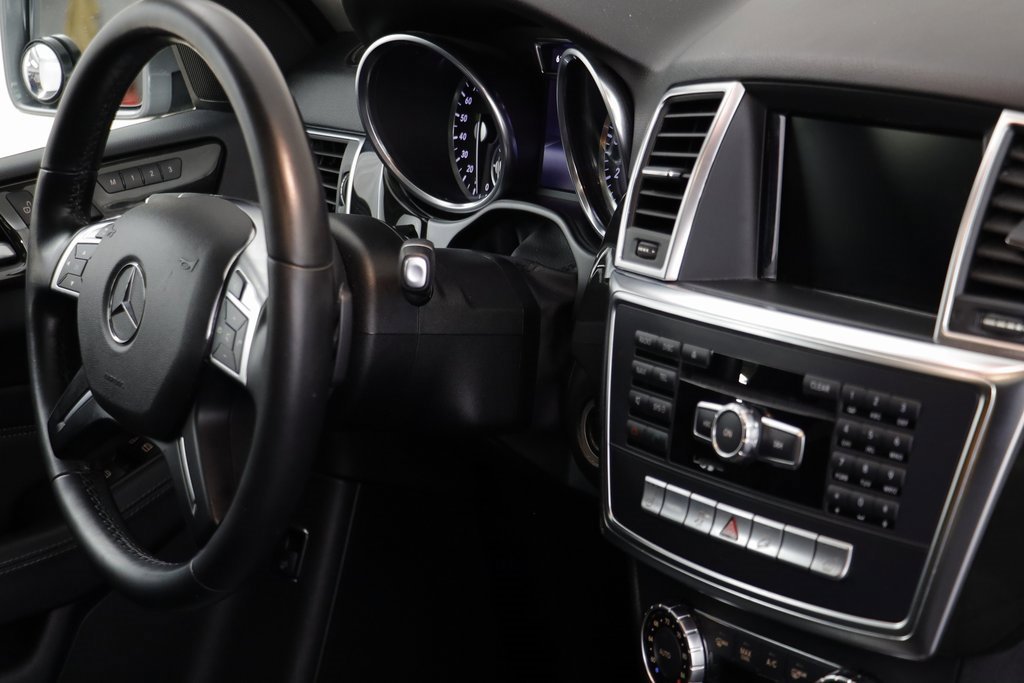Used 2015 Mercedes-Benz ML 350 4MATIC image 22